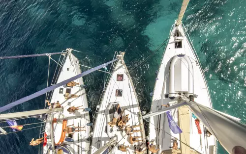 corso-di-vela-per-adulti-velamareclub-scuola-di-vela-la-maddalena