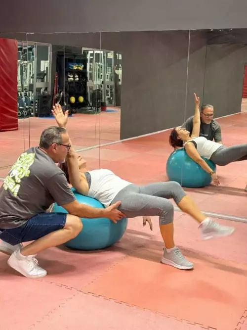 corso-di-ginnastica-posturale-per-ragazzi-e-adulti-medusa-gym-fight-n-fitness-roma