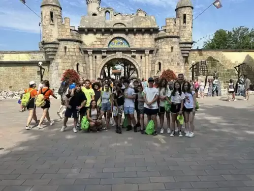 vacanza-estiva-per-ragazzi-a-riccione-estate-2026-summer-camp-la-bussola-on-the-road-riccione-0