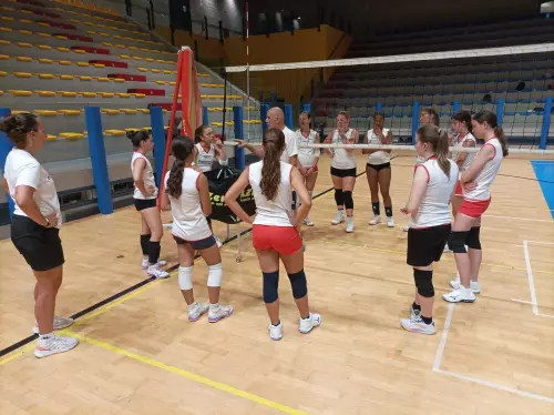 Centro estivo di Pallavolo a Lignano Sabbiadoro